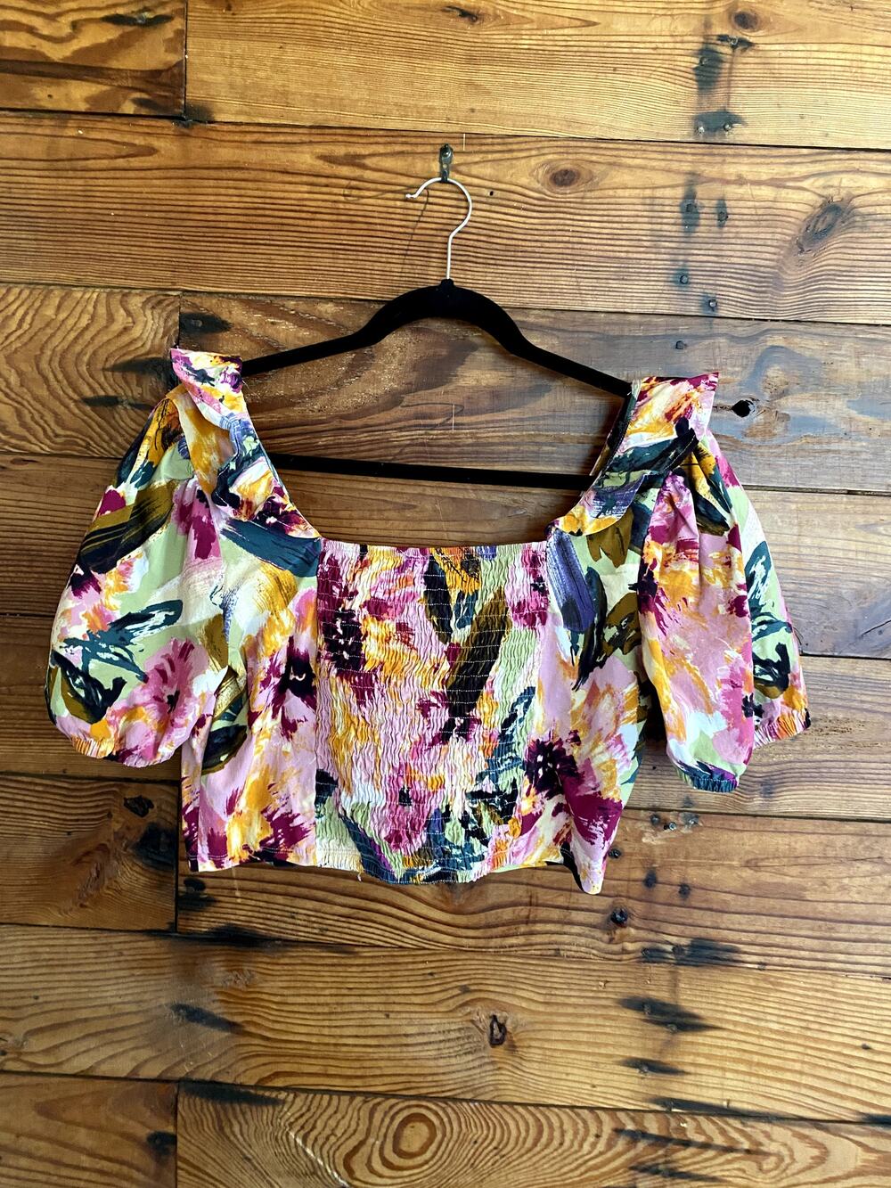 Blashe Colorful Puff Sleeve Crop Top size Large